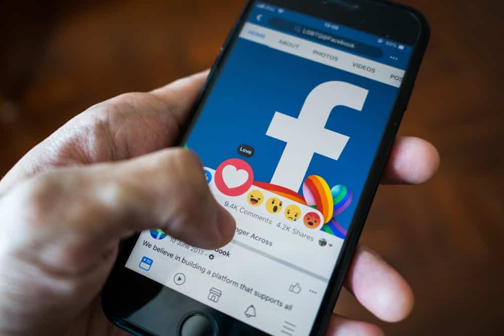 Facebook Marketing Facebook birthday fundraising
