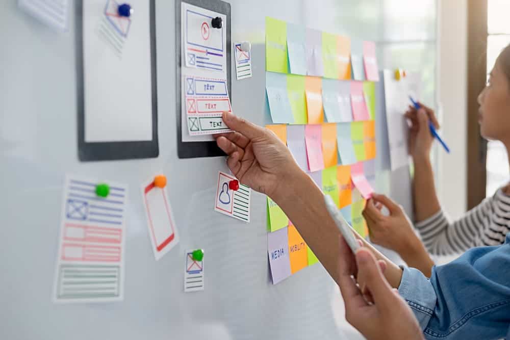 overlapping-layers-web-design overlapping-layers-web-design