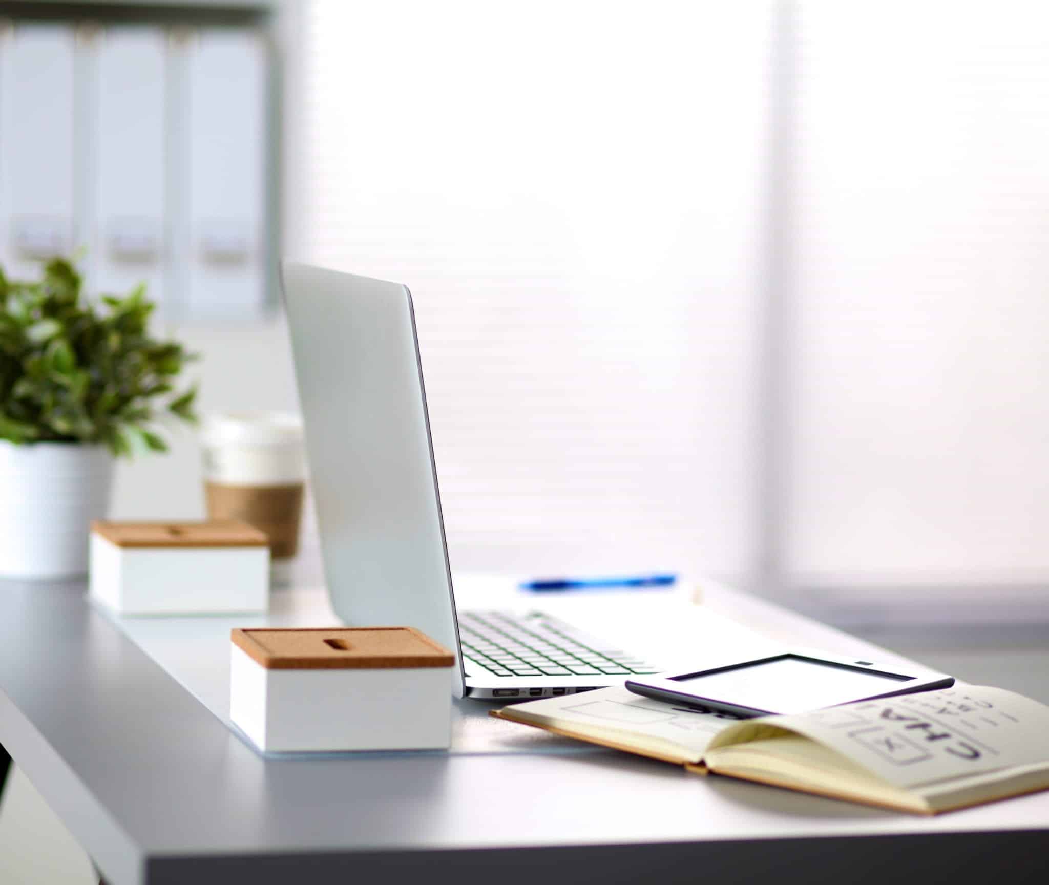 Pros and Cons of Well Known eCommerce Website Platforms Pros and Cons of Well Known eCommerce Website Platforms