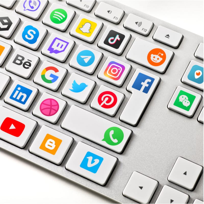 4 Reasons Why You Need To Be Marketing Your Business Through Social Media 4 main reasons why you need to be marketing your business on social media