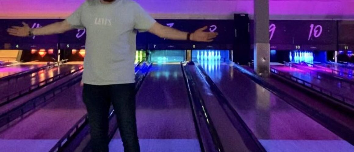 Ant bowling